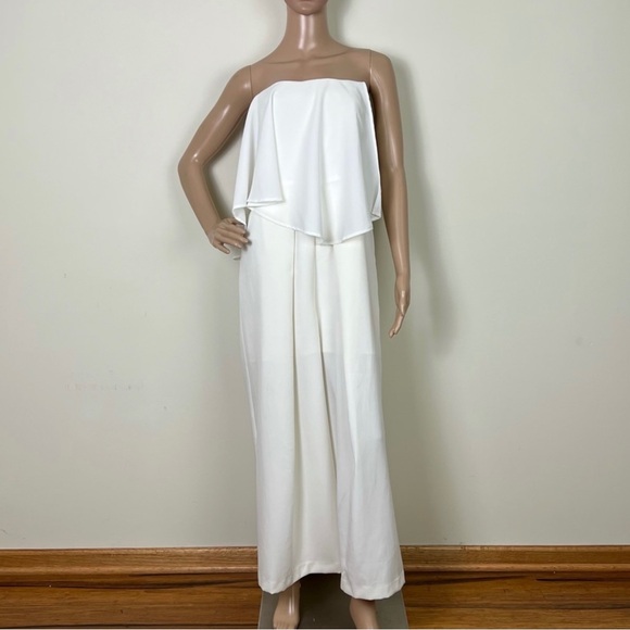 NEW FEW MODA WHITE STRAPLESS DRAPED JUMPSUIT - Picture 2 of 9